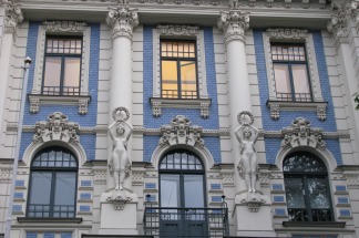 riga-art-nouveau-style-buildings_02_9076-b451173fe73abb1e2dffb1205cb1e09f.jpg